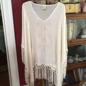 Knox Rose L/XL Cream Poncho with Fringe